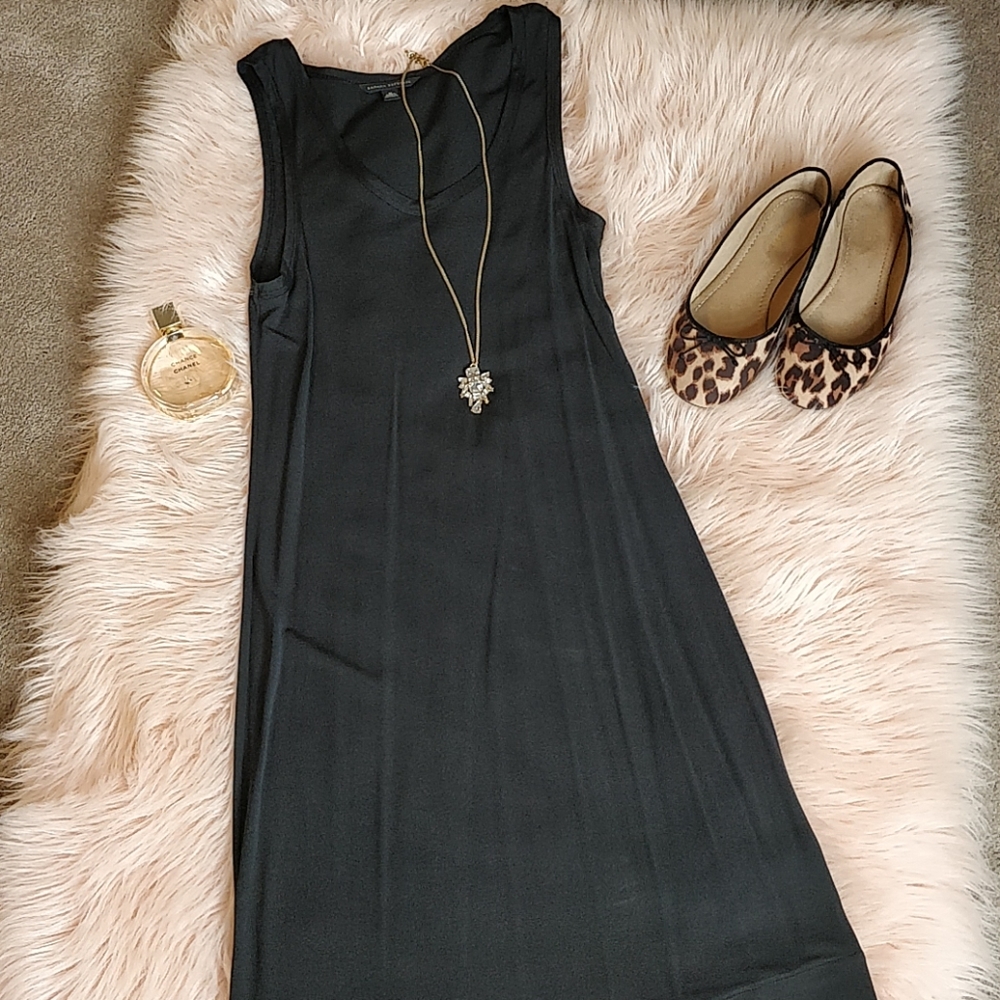 Banana Republic sleeveless black dress